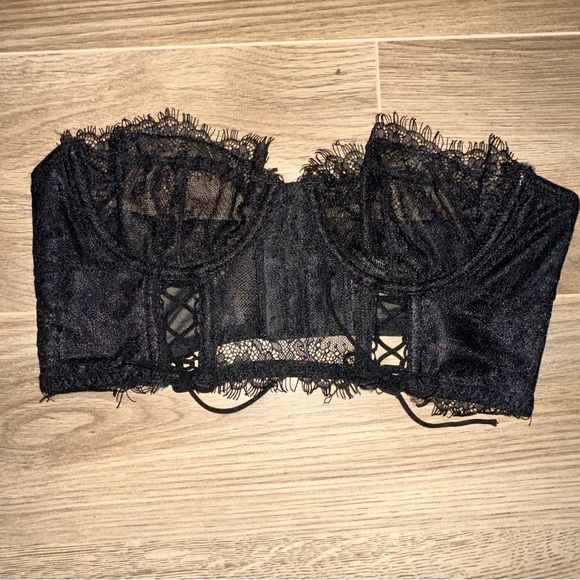 ASOS Faye Lace Bustier - Picture 3 of 5